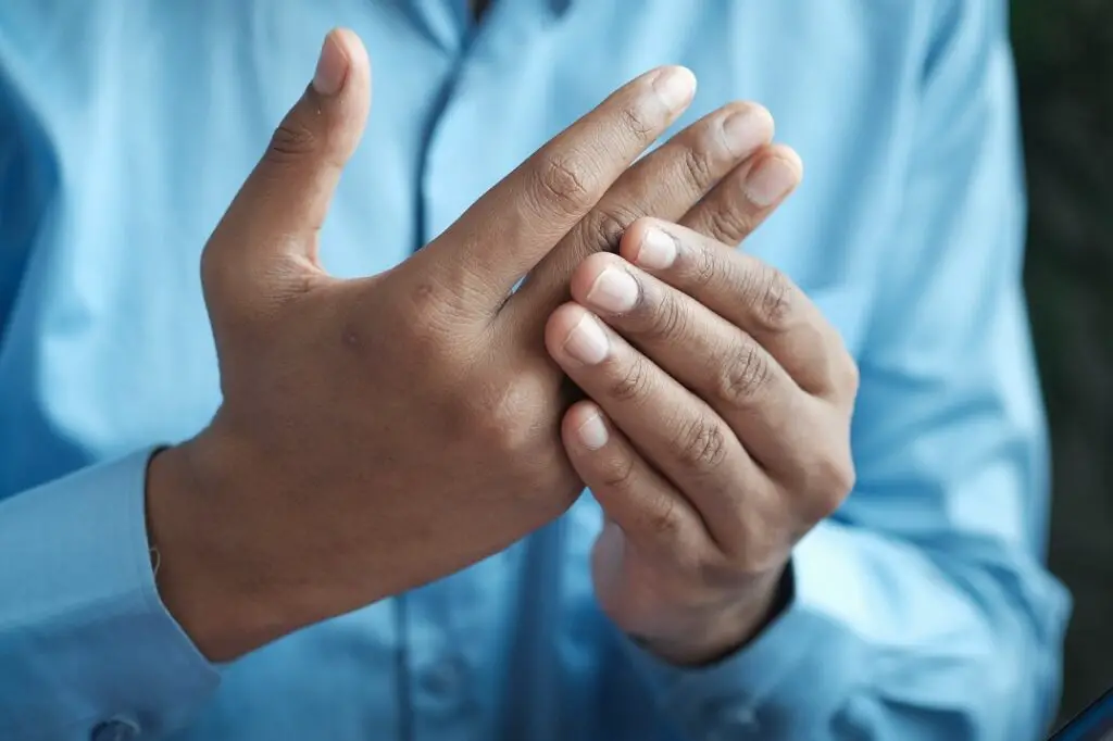 Does Humidity Make Arthritis Worse?